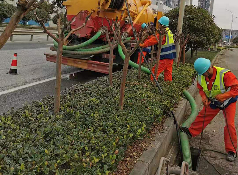 定兴市政管道清淤